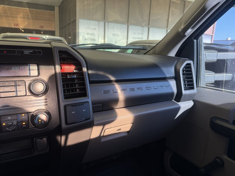 2019 Ford F-350 Super Duty XL - Photo 22 - Arlington, TX 76011