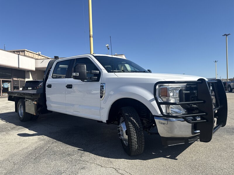 2022 Ford F-350 XL - Photo 3 - Arlington, TX 76011