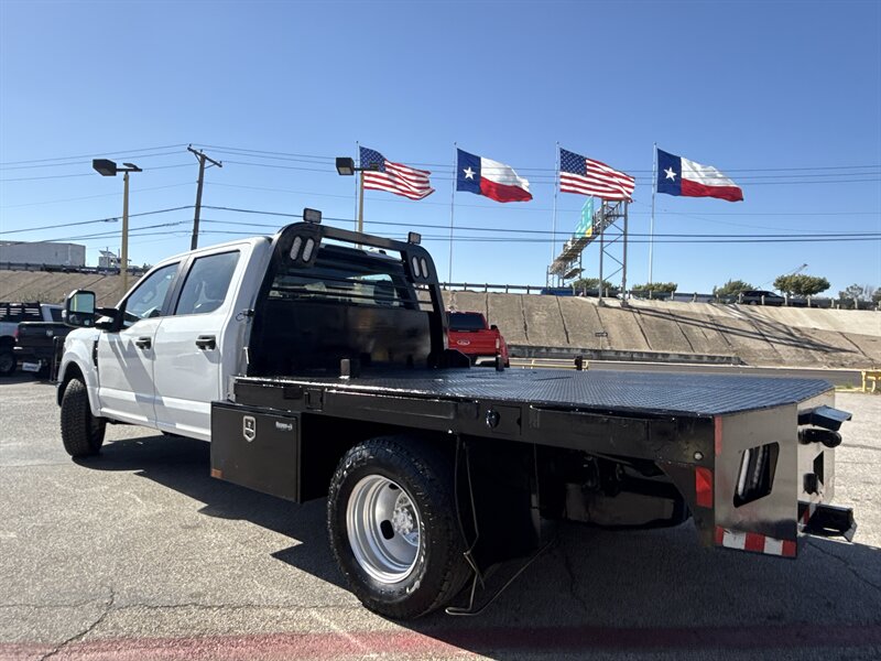2022 Ford F-350 XL - Photo 7 - Arlington, TX 76011