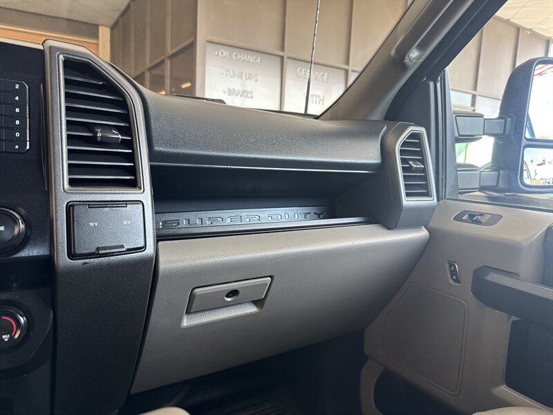 2022 Ford F-350 XL - Photo 25 - Arlington, TX 76011