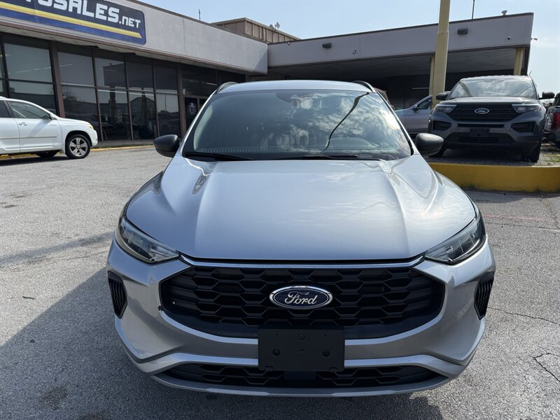 2024 Ford Escape ST-Line - Photo 2 - Arlington, TX 76011