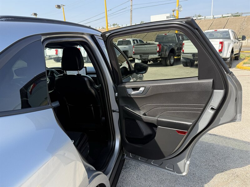 2024 Ford Escape ST-Line - Photo 18 - Arlington, TX 76011
