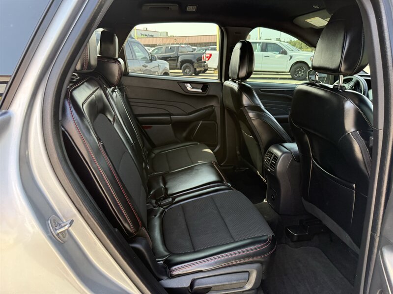 2024 Ford Escape ST-Line - Photo 19 - Arlington, TX 76011