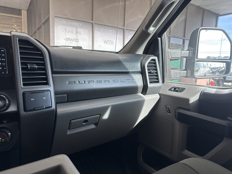 2019 Ford F-250 STX - Photo 26 - Arlington, TX 76011