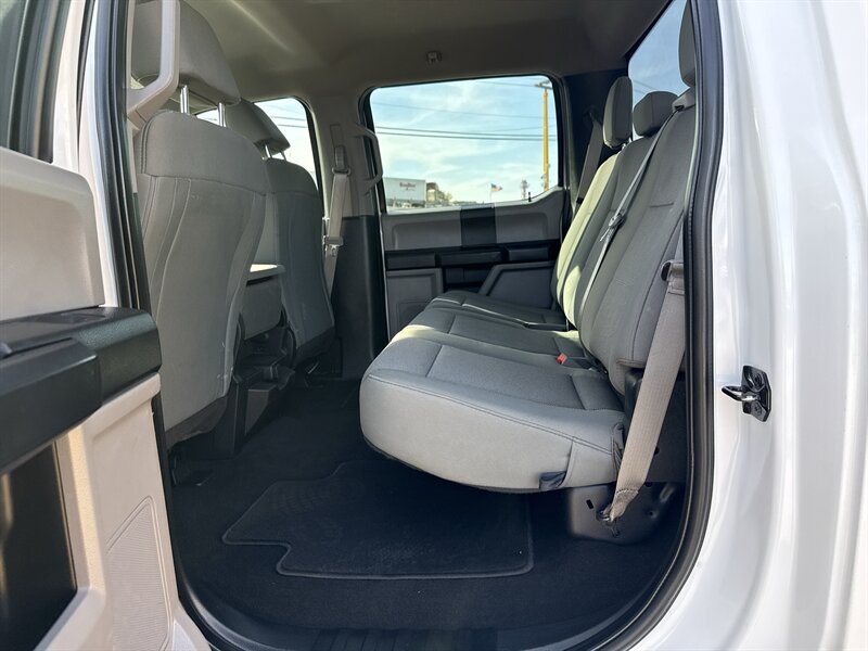 2019 Ford F-250 STX - Photo 16 - Arlington, TX 76011
