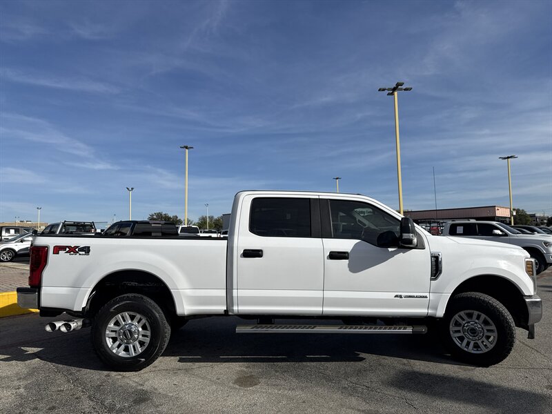 2019 Ford F-250 STX - Photo 4 - Arlington, TX 76011