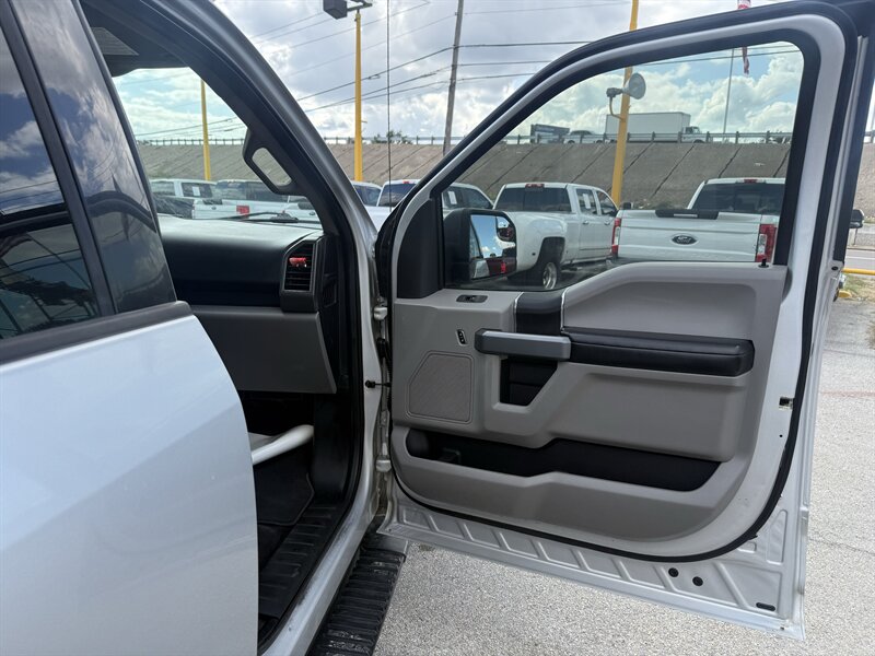 2018 Ford F-150 XLT - Photo 16 - Arlington, TX 76011