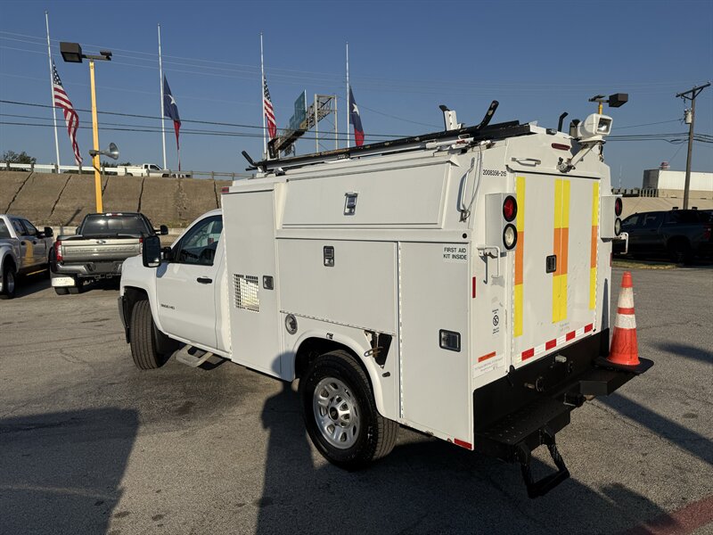 2015 Chevrolet Silverado 3500HD CC Work Truck - Photo 8 - Arlington, TX 76011