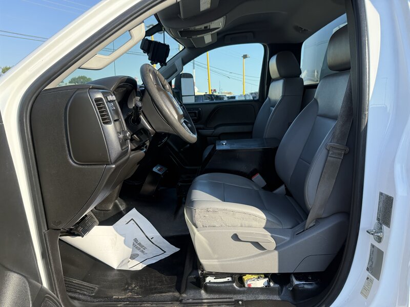 2015 Chevrolet Silverado 3500HD CC Work Truck - Photo 20 - Arlington, TX 76011
