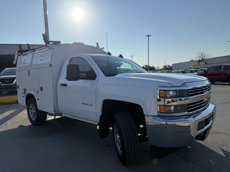 2015 Chevrolet Silverado 3500HD CC Work Truck - Photo 3 - Arlington, TX 76011