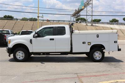 2017 Ford F-250 XL   - Photo 3 - Arlington, TX 76011