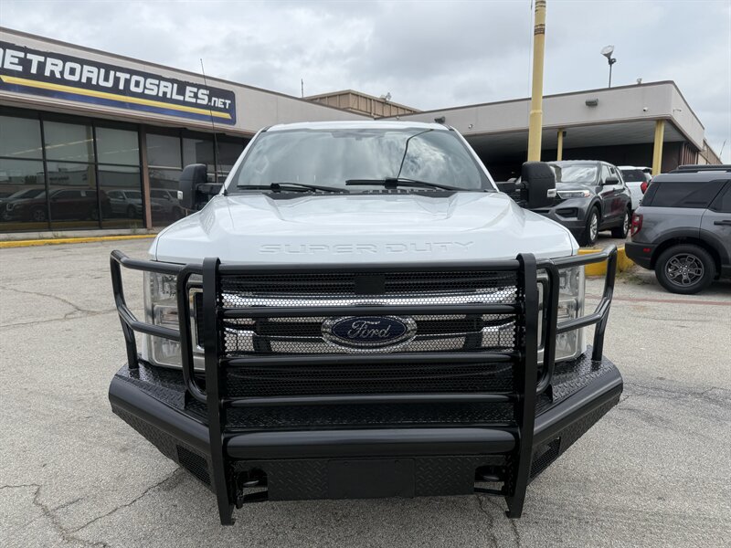 2019 Ford F-250 Super Duty XL - Photo 2 - Arlington, TX 76011