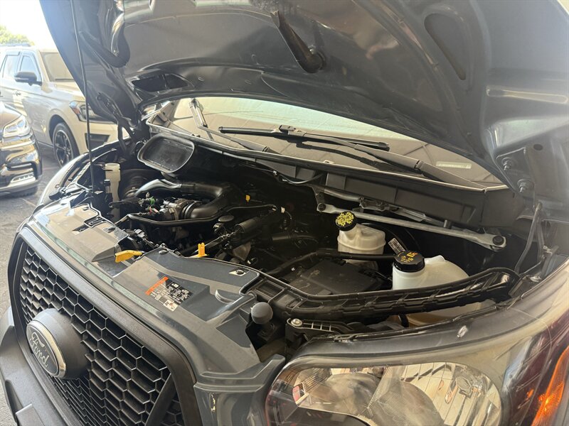 2021 Ford Transit 250 - Photo 28 - Arlington, TX 76011