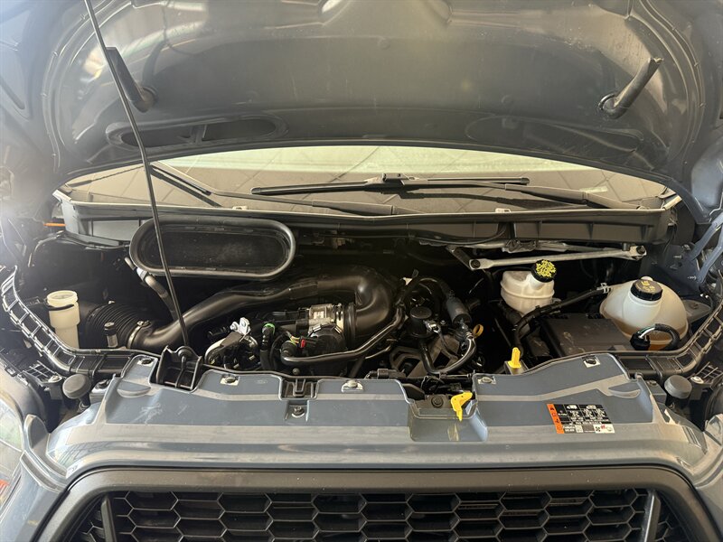 2021 Ford Transit 250 - Photo 27 - Arlington, TX 76011