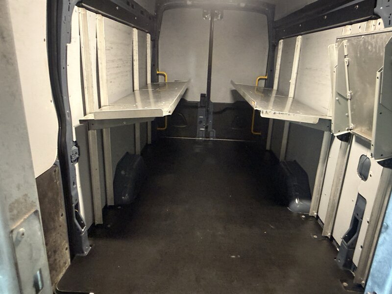 2021 Ford Transit 250 - Photo 26 - Arlington, TX 76011