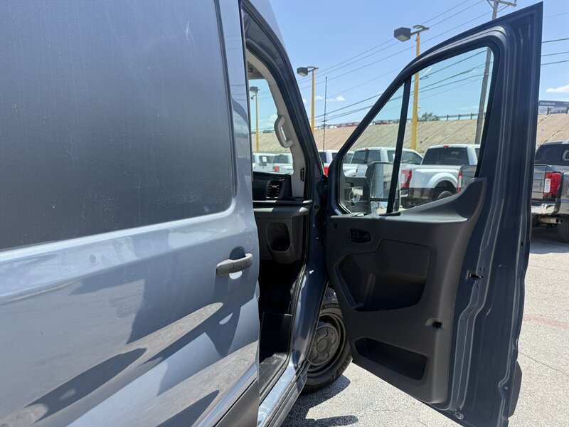 2021 Ford Transit 250 - Photo 14 - Arlington, TX 76011