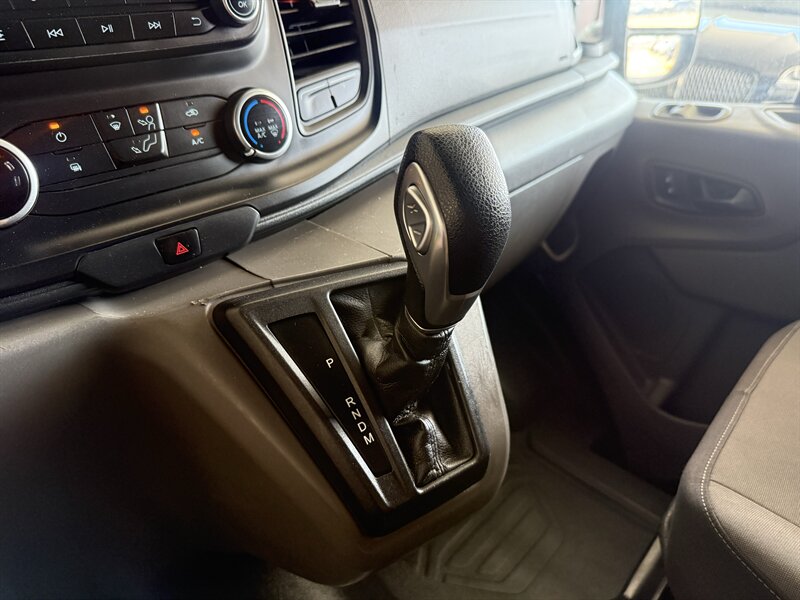 2021 Ford Transit 250 - Photo 21 - Arlington, TX 76011