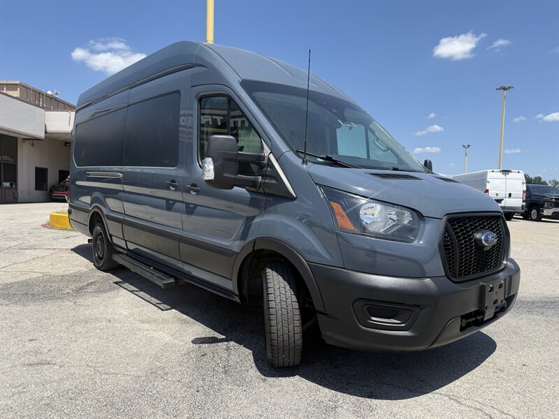 2021 Ford Transit 250 - Photo 3 - Arlington, TX 76011