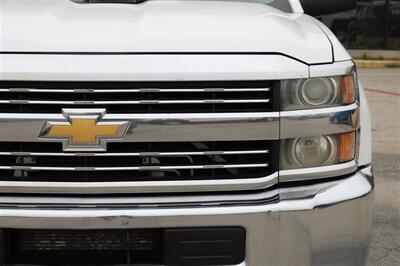 2017 Chevrolet Silverado 2500 Work Truck   - Photo 13 - Arlington, TX 76011