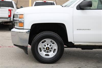 2017 Chevrolet Silverado 2500 Work Truck   - Photo 14 - Arlington, TX 76011