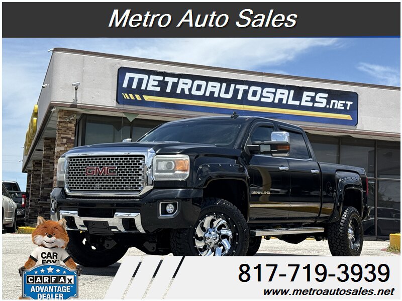2015 GMC Sierra 2500 Denali   - Photo 1 - Arlington, TX 76011