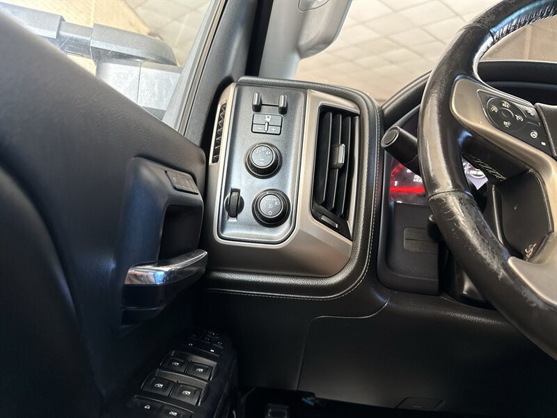 2015 GMC Sierra 2500 Denali - Photo 22 - Arlington, TX 76011