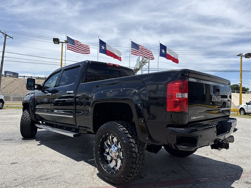 2015 GMC Sierra 2500 Denali - Photo 8 - Arlington, TX 76011