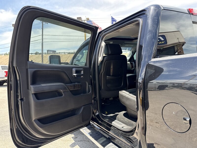 2015 GMC Sierra 2500 Denali - Photo 16 - Arlington, TX 76011