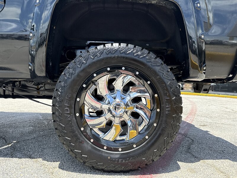 2015 GMC Sierra 2500 Denali - Photo 11 - Arlington, TX 76011