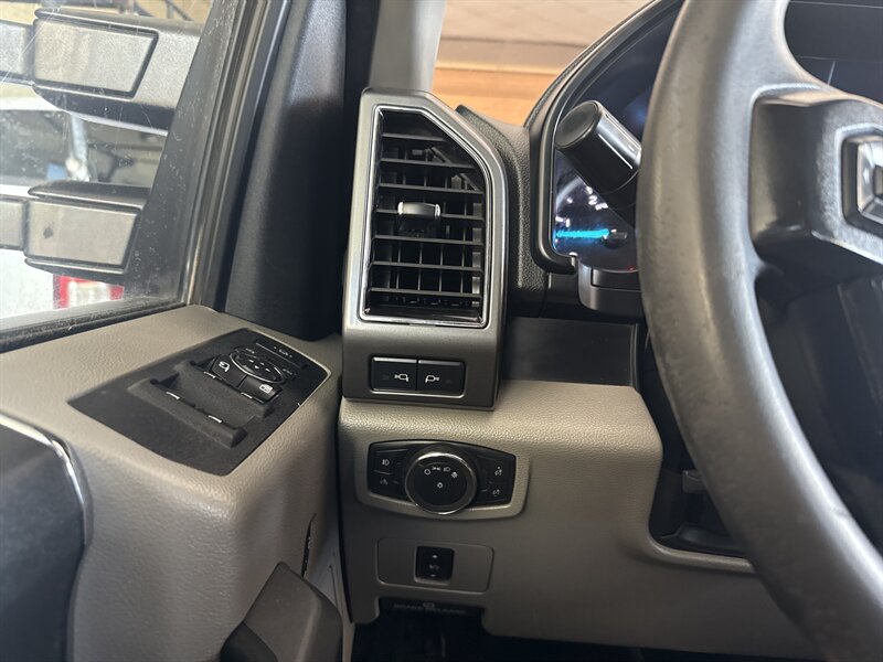 2019 Ford F-250 XLT - Photo 21 - Arlington, TX 76011