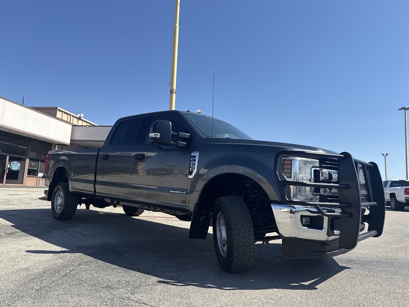 2019 Ford F-250 XLT - Photo 3 - Arlington, TX 76011