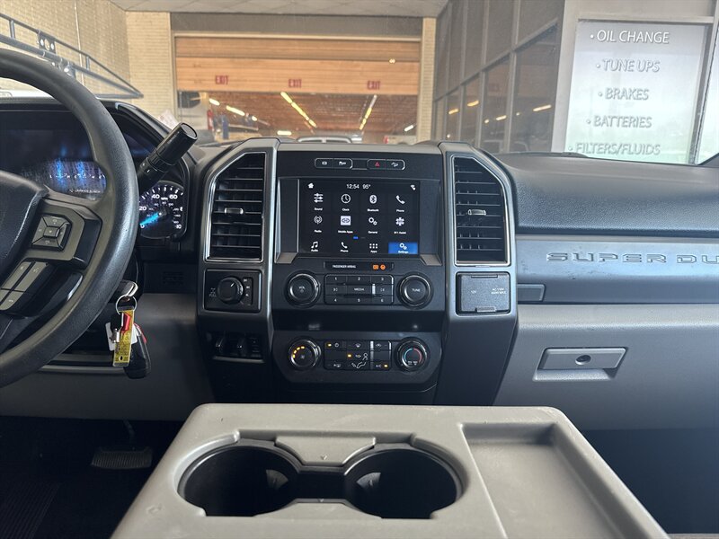 2019 Ford F-250 XLT - Photo 25 - Arlington, TX 76011