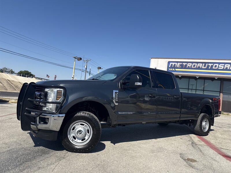 2019 Ford F-250 XLT - Photo 9 - Arlington, TX 76011