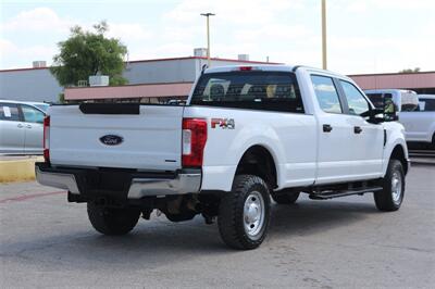 2017 Ford F-250 XL   - Photo 9 - Arlington, TX 76011