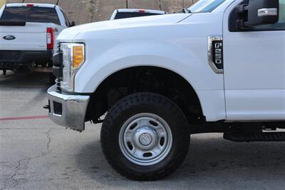 2017 Ford F-250 XL   - Photo 14 - Arlington, TX 76011