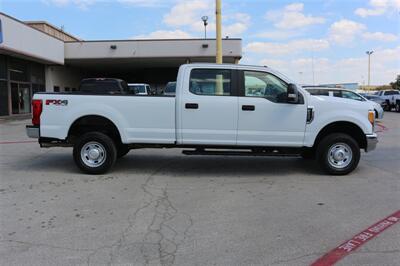 2017 Ford F-250 XL   - Photo 10 - Arlington, TX 76011