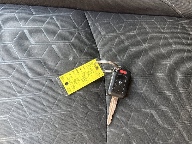 2020 Mitsubishi Outlander Sport ES - Photo 32 - Arlington, TX 76011