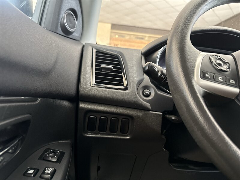 2020 Mitsubishi Outlander Sport ES - Photo 21 - Arlington, TX 76011