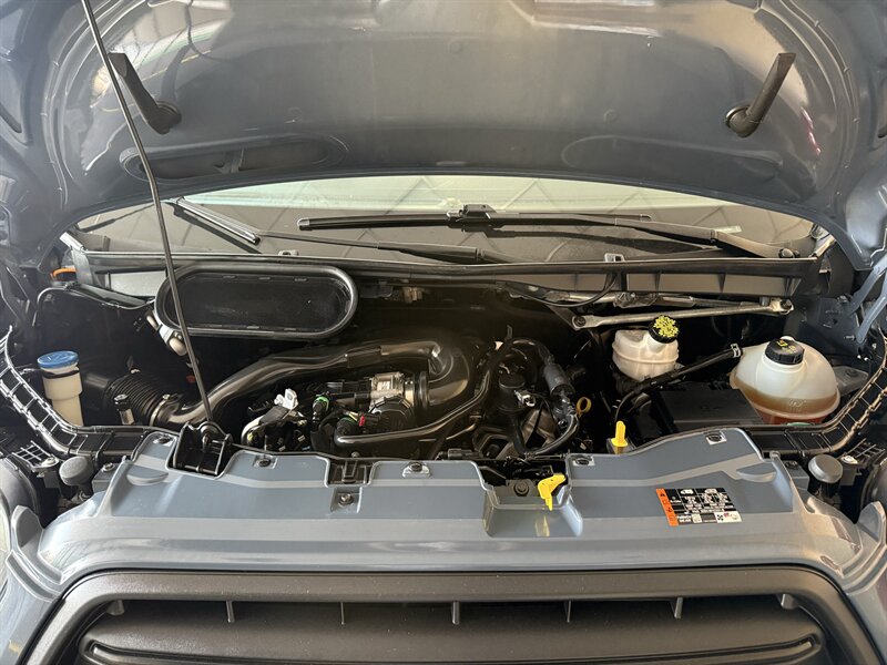 2020 Ford Transit 250 - Photo 26 - Arlington, TX 76011
