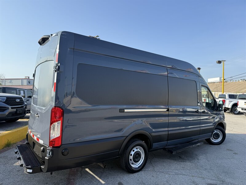 2020 Ford Transit 250 - Photo 5 - Arlington, TX 76011