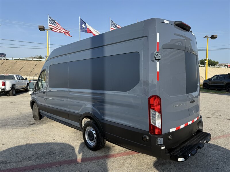 2020 Ford Transit 250 - Photo 8 - Arlington, TX 76011