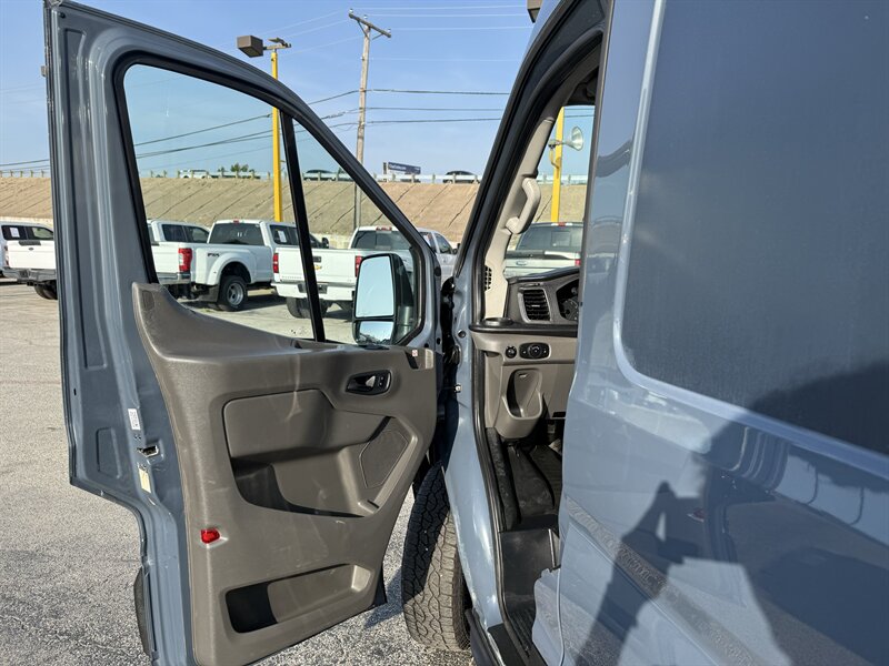 2020 Ford Transit 250 - Photo 12 - Arlington, TX 76011