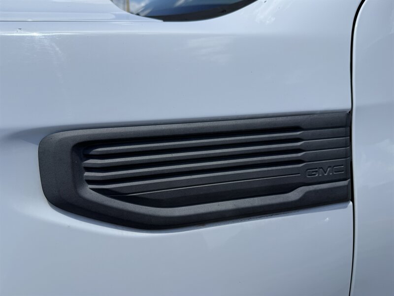 2019 GMC Sierra 1500 - Photo 12 - Arlington, TX 76011