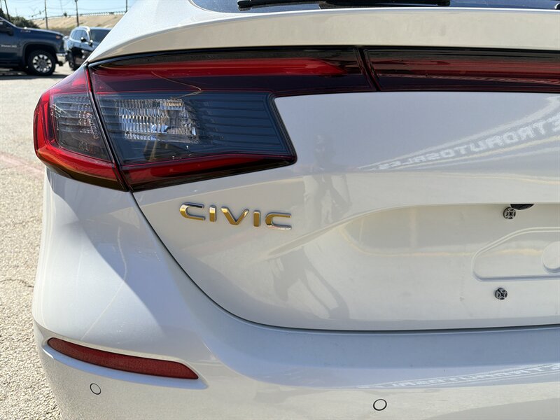 2022 Honda Civic Sport Touring - Photo 5 - Arlington, TX 76011