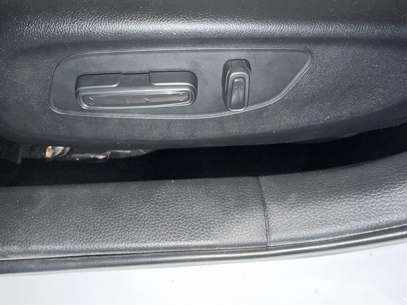 2022 Honda Civic Sport Touring - Photo 10 - Arlington, TX 76011