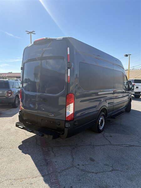 2019 Ford Transit 250 - Photo 5 - Arlington, TX 76011
