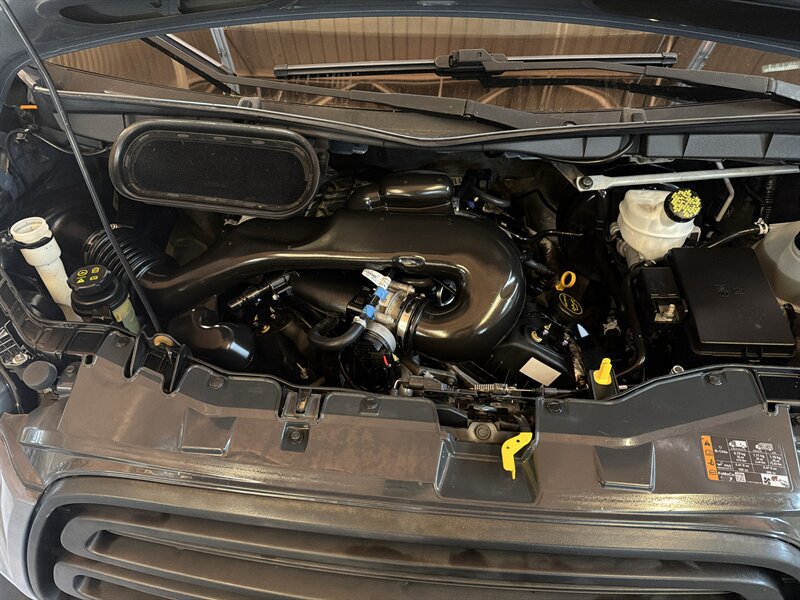 2019 Ford Transit 250 - Photo 30 - Arlington, TX 76011