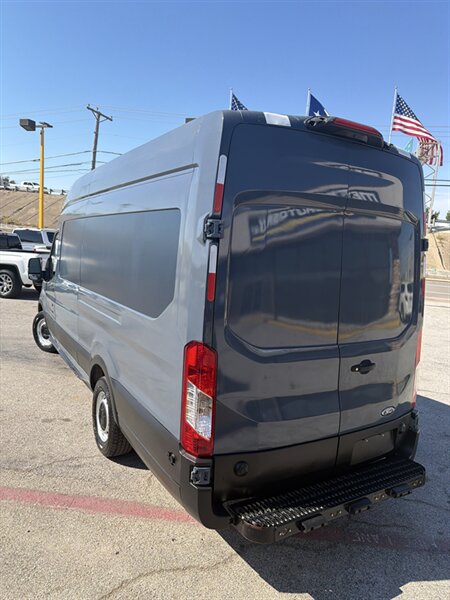 2019 Ford Transit 250 - Photo 7 - Arlington, TX 76011