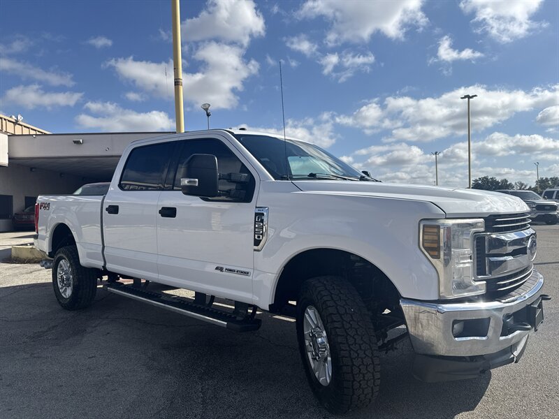 2019 Ford F-250 XLT - Photo 3 - Arlington, TX 76011