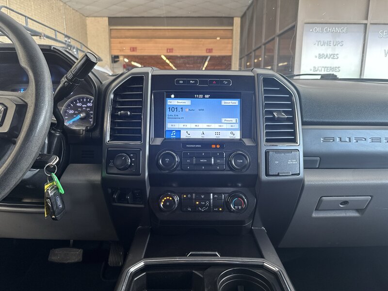 2019 Ford F-250 XLT - Photo 25 - Arlington, TX 76011